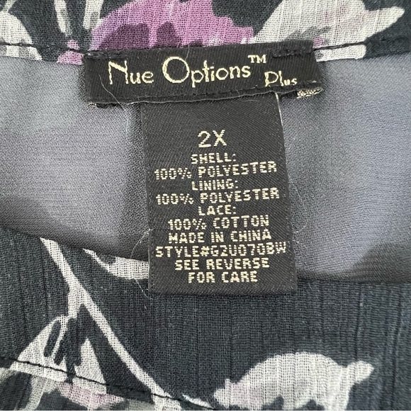 NUE Options Women's 2X Floral Sheer Blouse w/ Gray Embroidered Back - Picture 9 of 12